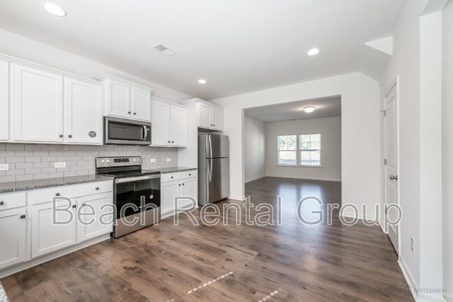 Building Photo - 209 Banbury Ln