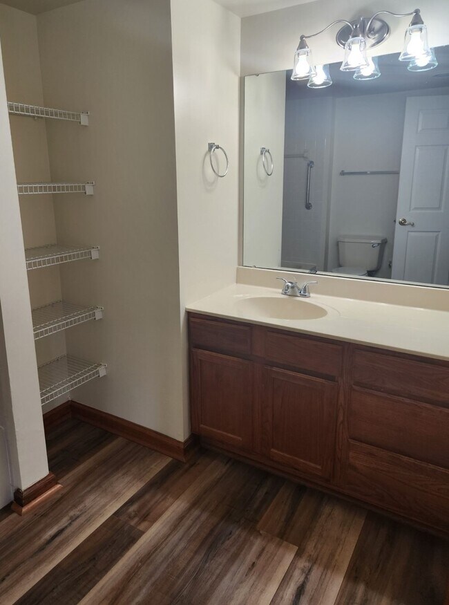 Building Photo - Building C