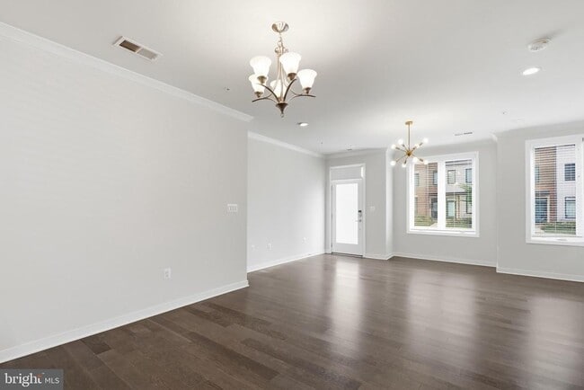 Building Photo - 43185 Mongold Square