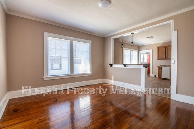 Building Photo - 644 Alabama Ave SW