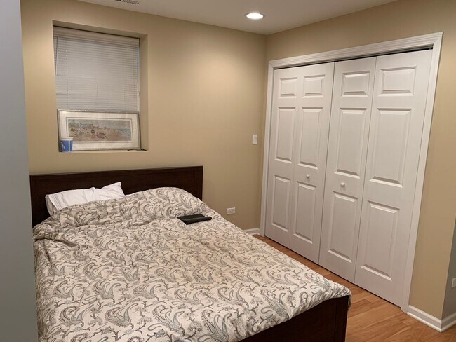 Building Photo - 1630 N Cleveland Ave