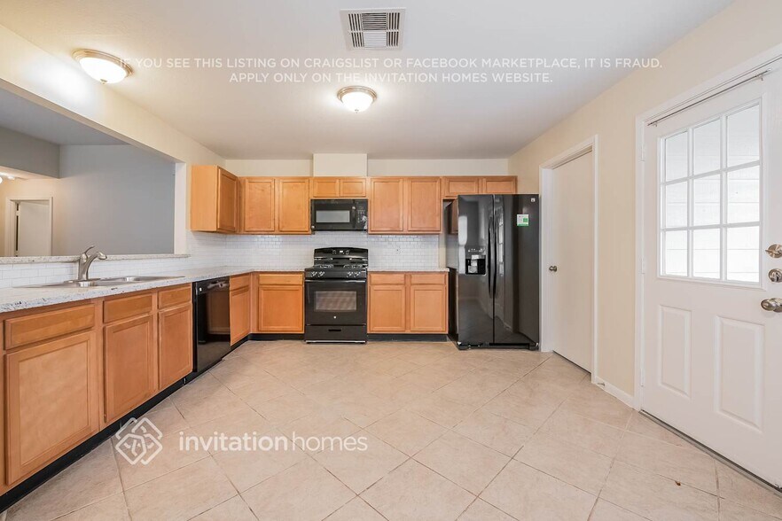 Building Photo - 15310 Forest Creek Farms Dr