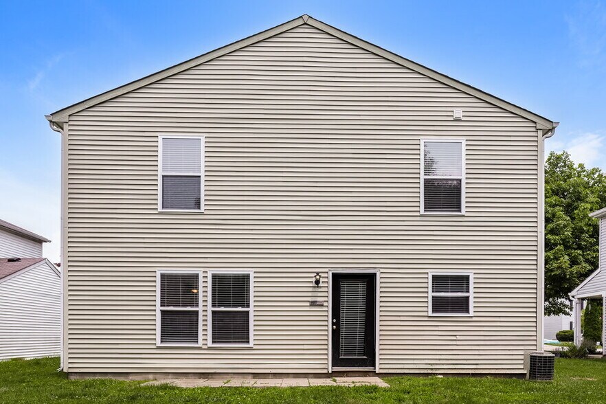 Building Photo - 9205 Middlebury Way