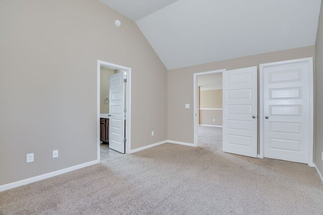 Building Photo - 5403 Hadwin Ct