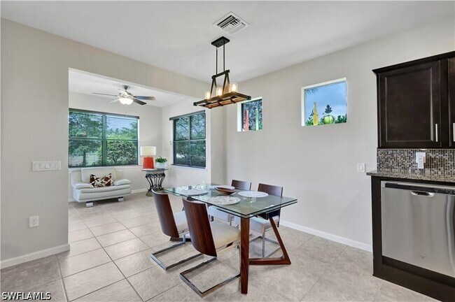 Building Photo - 7103 Lily Way