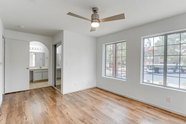 Building Photo - GUARD GATED 2 BEDROOM CONDO! * COMING SOON *