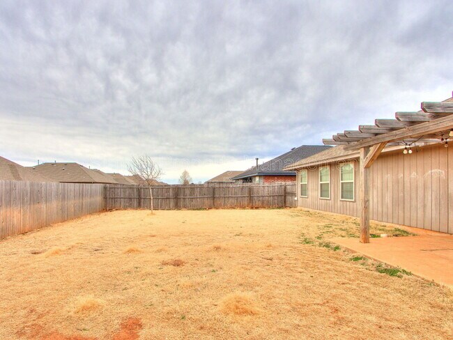 Building Photo - 2328 NW 196th Terrace