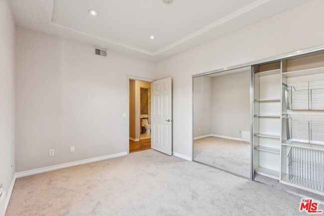 Building Photo - 14290 Dickens St