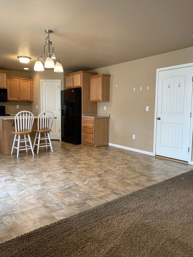 Building Photo - NORTHGATE TWO STORY WITH FINISHED BASEMENT