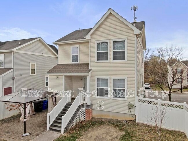 Building Photo - 238 Merrbaugh Dr