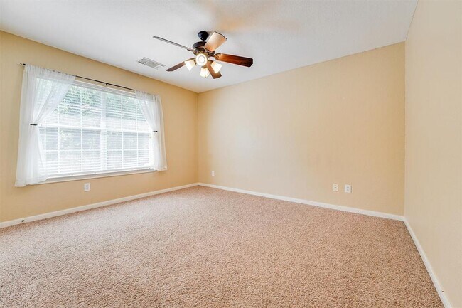 Building Photo - 62 N Planchard Cir
