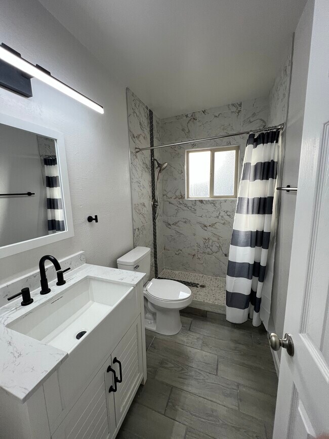 Building Photo - 9412 Beals St