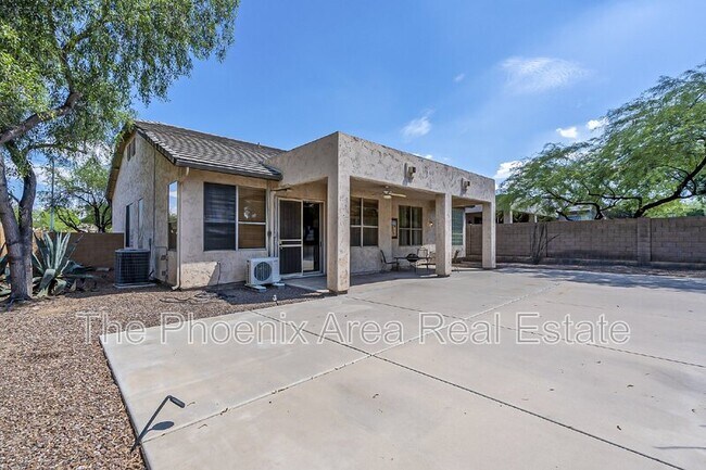 Building Photo - 7237 E Gallego Ln