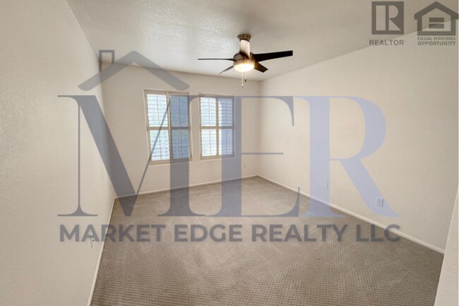 Building Photo - 2Bed/2Bath w/ Office-House at 40th St/Cactus-Garg!