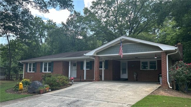 Primary Photo - 2379 Holly Springs Rd