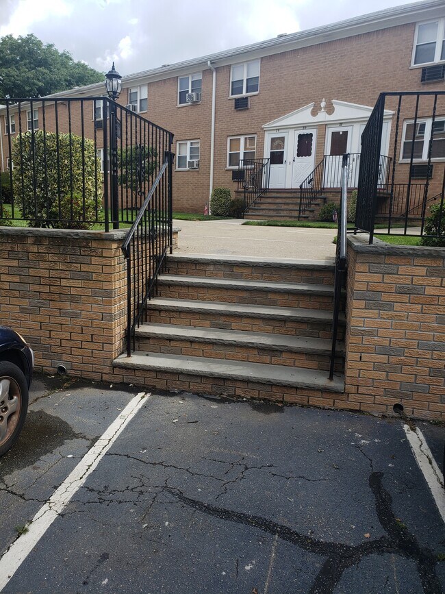 725 Joralemon St 725 Joralemon St Belleville NJ 07109 Apartment Finder