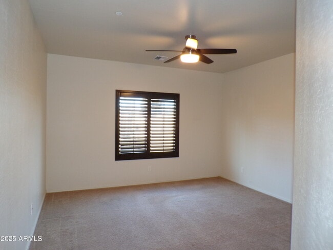 Building Photo - 844 Tiablanca Rd
