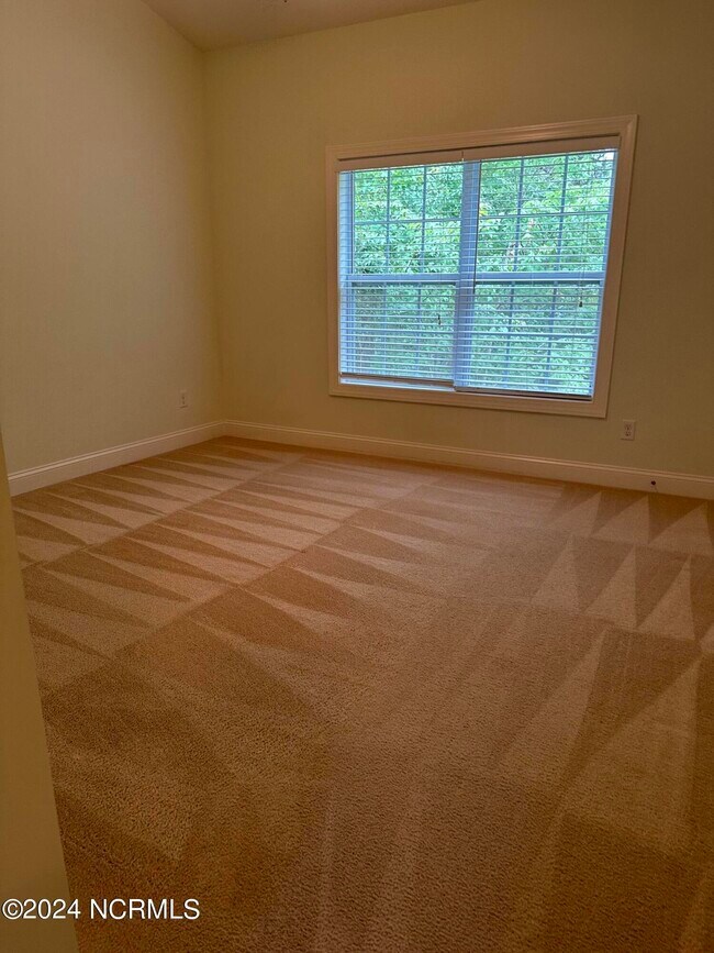 Building Photo - 5046 Exton Park Loop