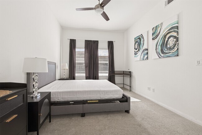 Building Photo - 1207 Grand W Blvd