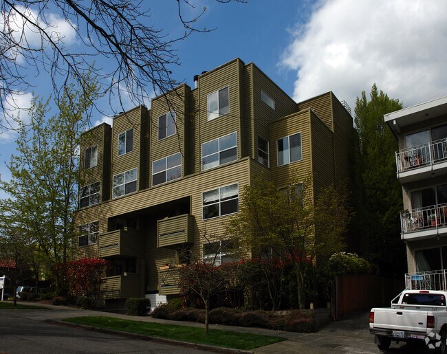 Aspen Park Apartments 7600 Greenwood Ave Seattle WA 98103 Apartment