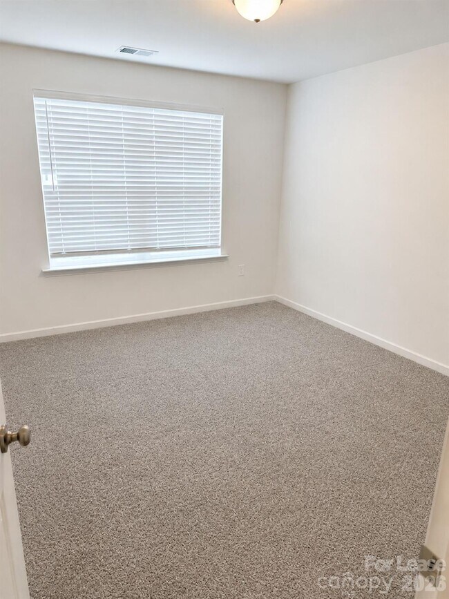 Building Photo - 1144 Thayer Gln Ct