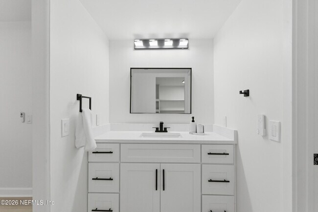 Building Photo - 7602 Las Palmas Way