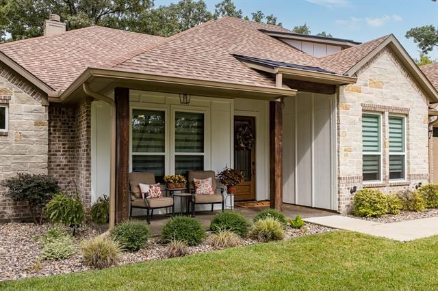 Building Photo - 245 Colonial Dr