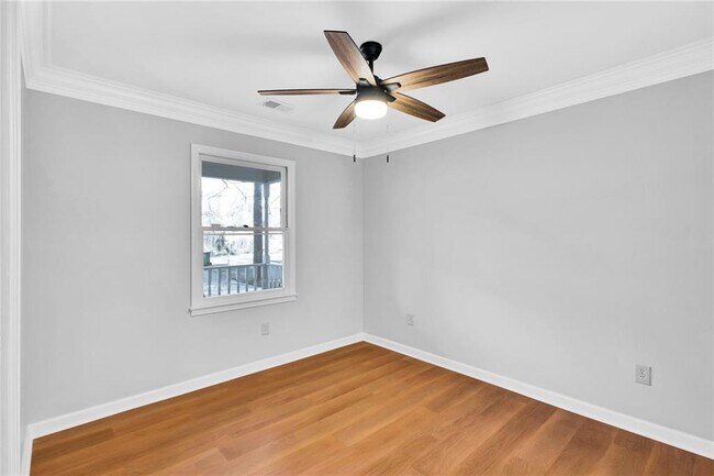 Building Photo - 7515 Asbury Dr