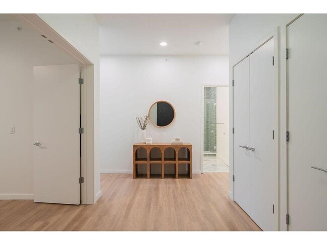 Building Photo - 100 West Dr