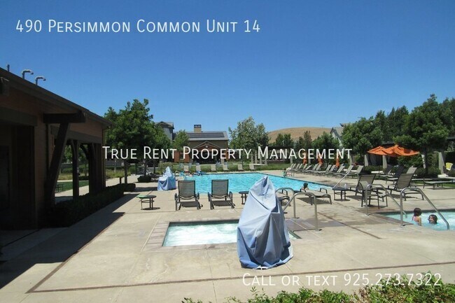 Building Photo - Gorgeous 3 Bed, 2.5 Bath Home in Desirable...