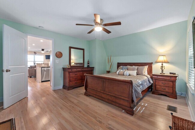 Building Photo - 123 Ferdinand Ave