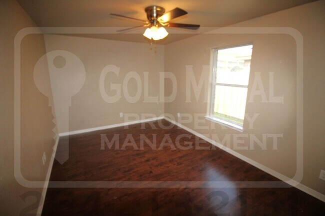Building Photo - 1108 Grace Point Dr