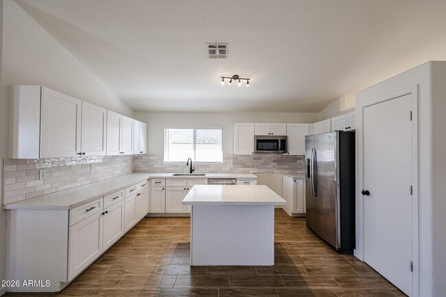 Building Photo - 4047 E Jojoba Rd