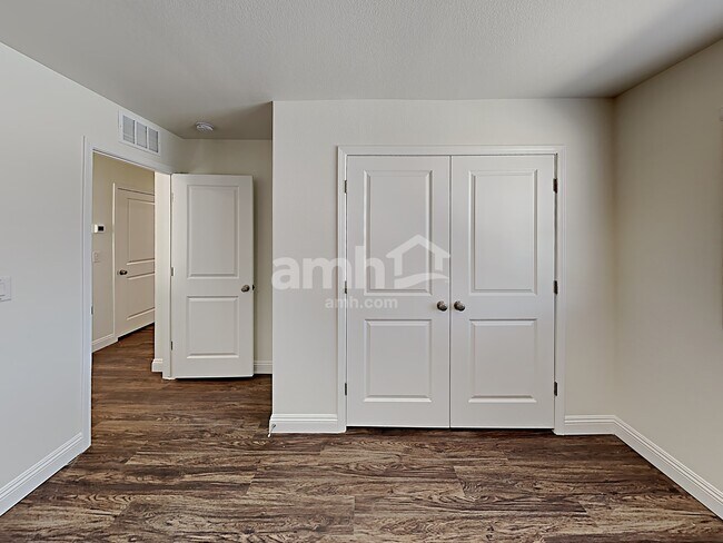 Building Photo - 707 Sienna Rising Dr
