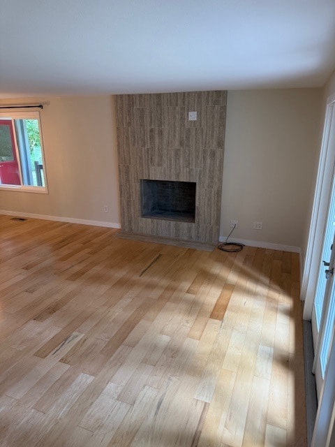 Building Photo - RARE FIND! 5 Bedroom Rambler with Fenced i...