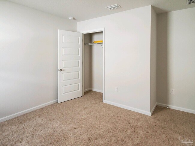 Building Photo - 5586 Galahad Trl