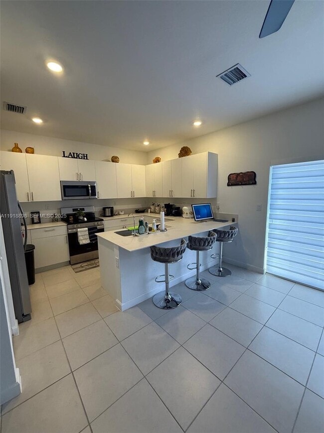 Building Photo - 27757 SW 155th Ct