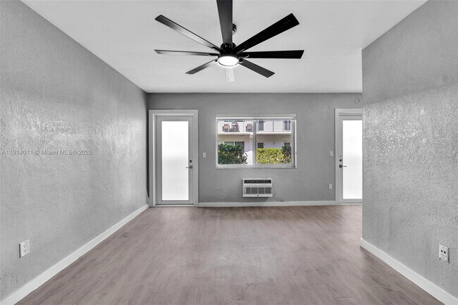 Building Photo - 9200 E Bay Harbor Dr