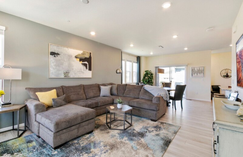 Building Photo - 403 Zeppelin Wy