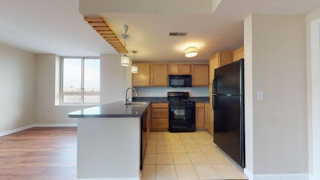 Building Photo - Spacious 1,000 Square Foot Two Bedroom Condo in HOT Southwest Market- Parking Included, Washer/Dr...