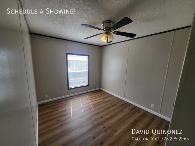 Building Photo - 217 Eastwood Dr