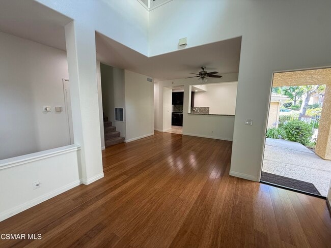 Building Photo - 5615 Roundtree Pl