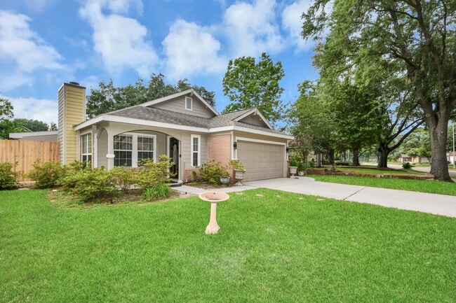 Building Photo - 5039 E Pagewick Dr