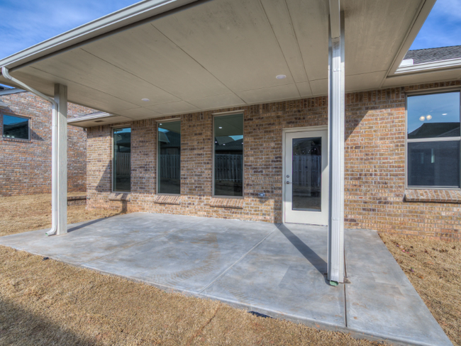 Building Photo - 1324 Chelham Ln