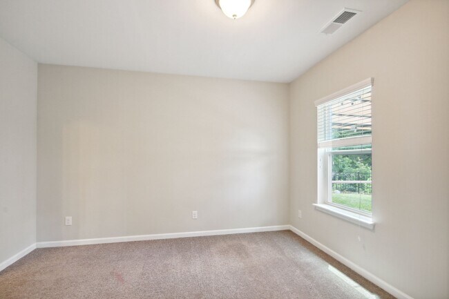 Building Photo - 2169 Grist Mill Dr SW