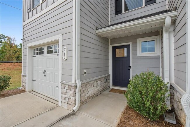 Building Photo - 218 Deermont Dr