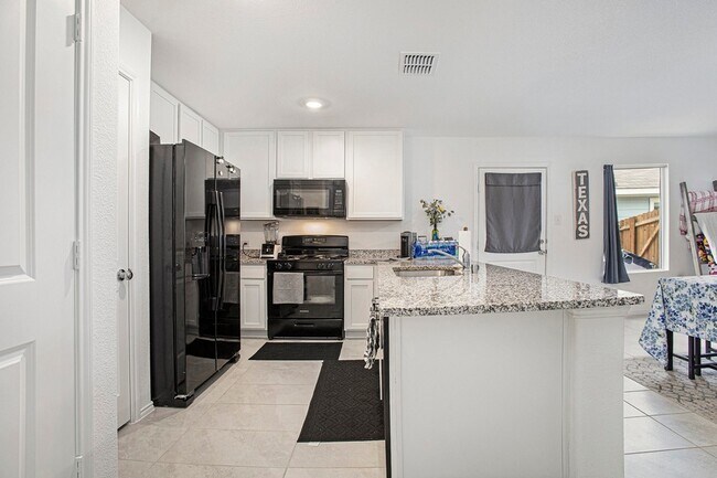 Building Photo - 3624 Bluebird Ln