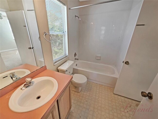 Building Photo - 1612 Slash Pine Pl