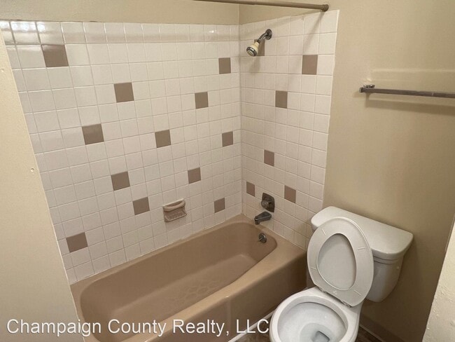 Building Photo - 3 br, 2.5 bath House - 1913 Scottsdale Dr.