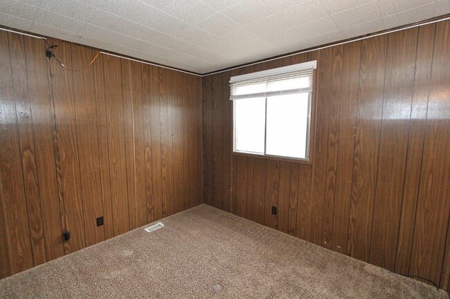 Building Photo - 1500 Boise Ave